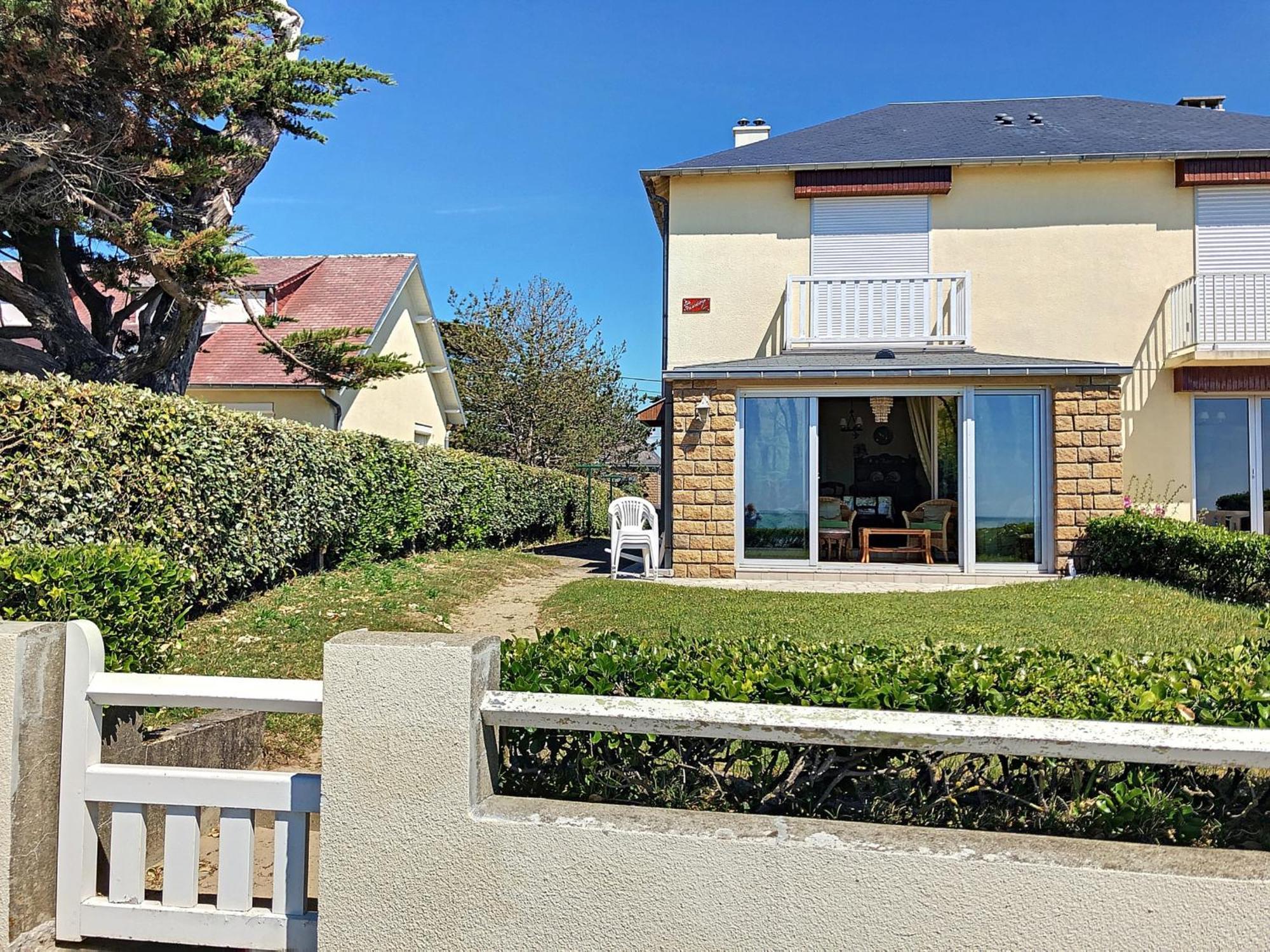 Appartement Avec Balcon, Jardin, Et Acces Plage - Fr-1-361-492 Jullouville-les-Pins Buitenkant foto